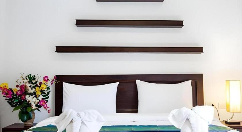 Patong Triple Rund Place Hotel מראה חיצוני תמונה